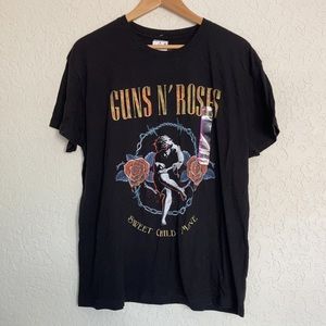 Guns N’ Roses sweet child o mine band tee in black